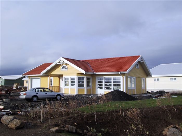 photo Maison ossature bois suédoise BBC et haute qualité construite en france ou en suede provenant du catalogue Hej France VastkustStugan